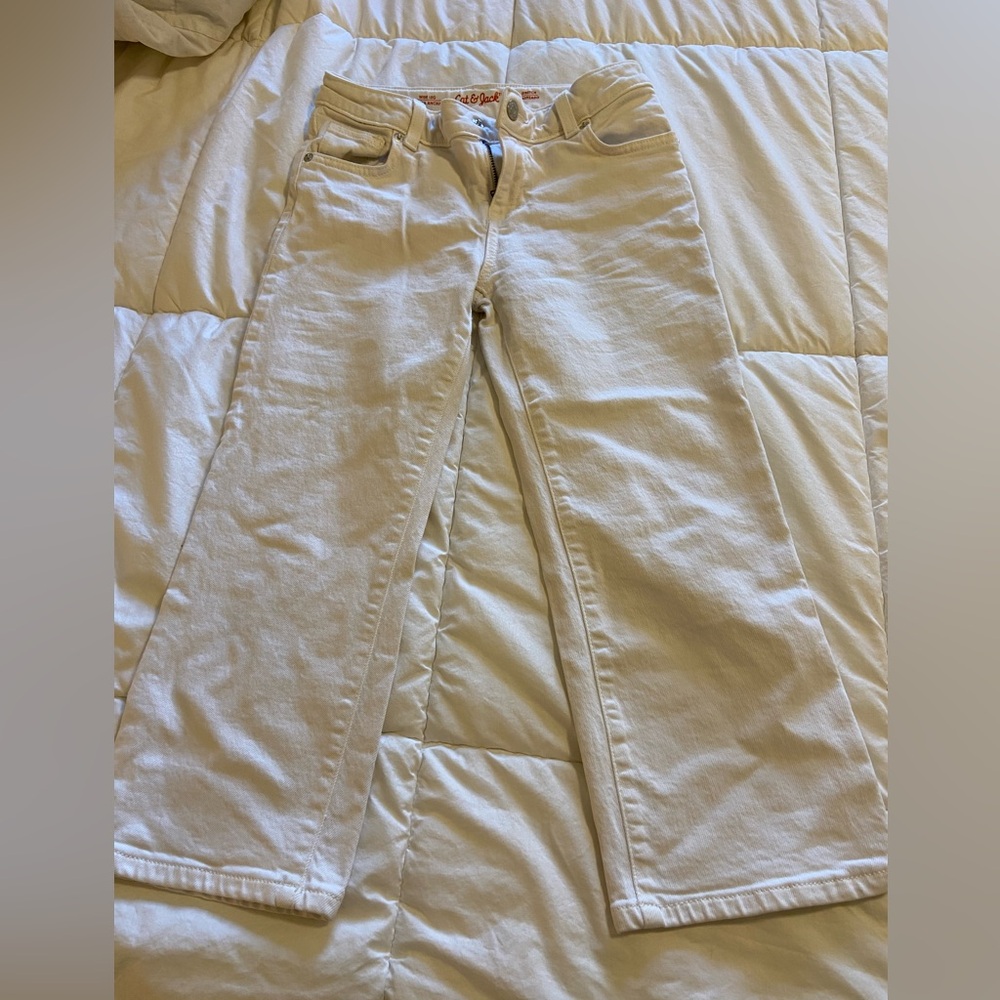 Girls size 12 white Cat & Jack crop jeans